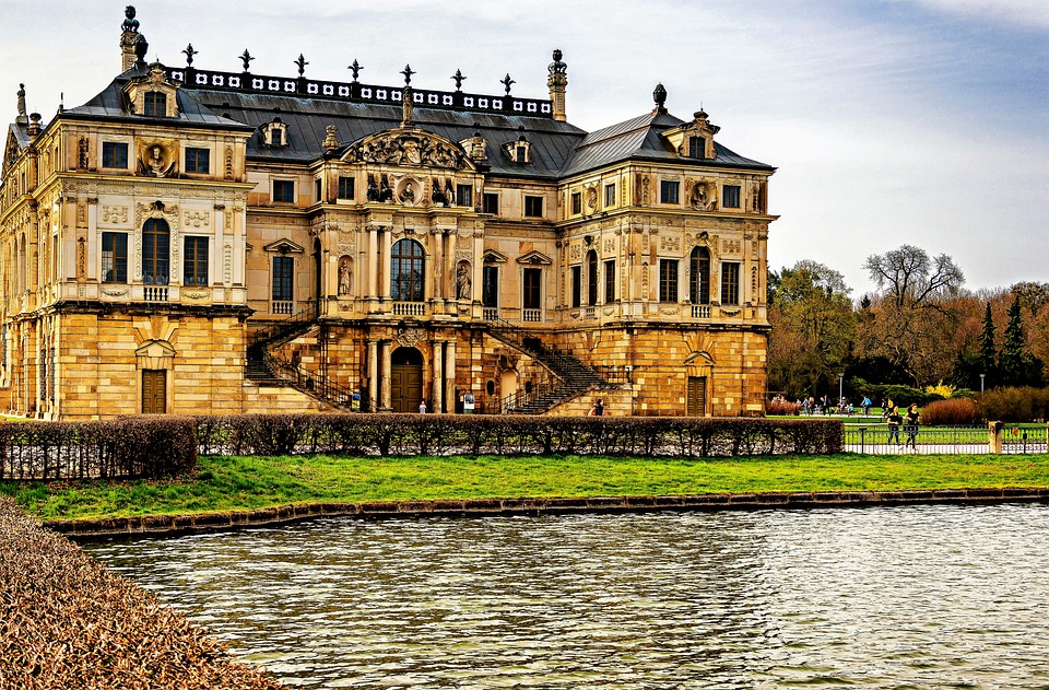 Adventmarkt im Palais Niederösterreich: Kulinarik und Kunst für die ganze Familie