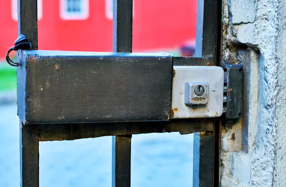 Bayernsteig 821: Wegsperre sorgt für Unsicherheit unter Wanderern
