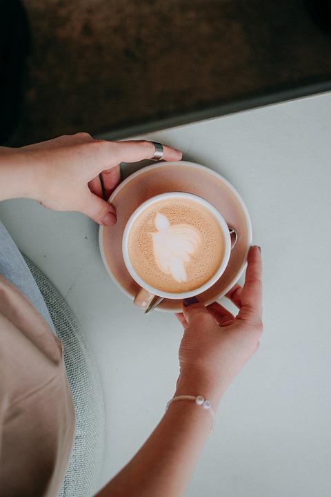 Café Salitri: Ein neuer Treffpunkt für Halleiner in der Altstadt