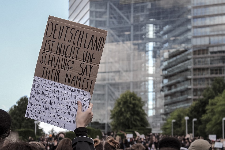 Diskriminierung in Kärnten: Stimmen gegen Vorurteile erheben sich