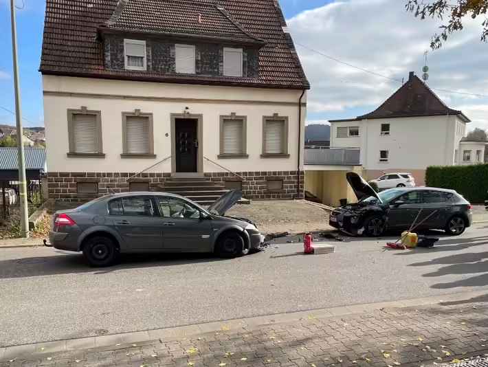Drei Leichtverletzte bei heftigem Frontalzusammenstoß in Herschweiler!