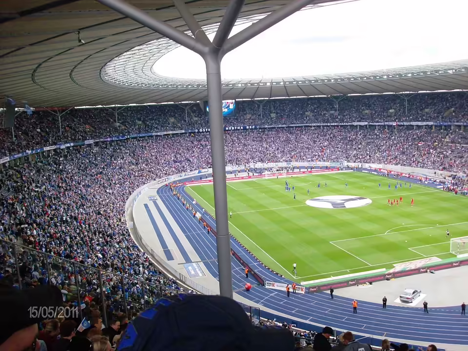 FC Hertha Wels feiert 6:0-Sieg und digitale Anzeigentafel-Premiere
