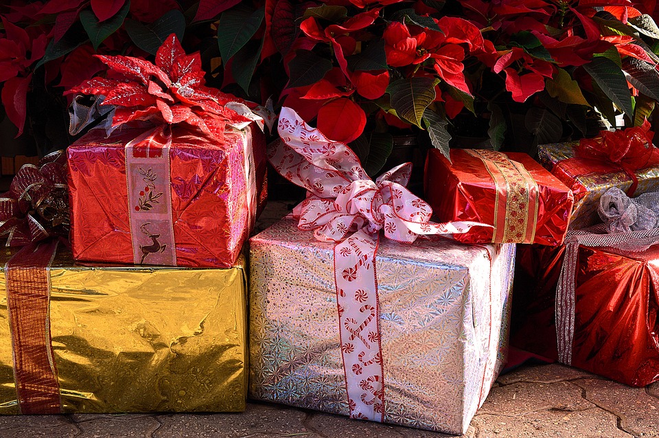 Geschenke mit Herz: Austria Klagenfurt unterstützt SOS Kinderdorf zu Nikolaus