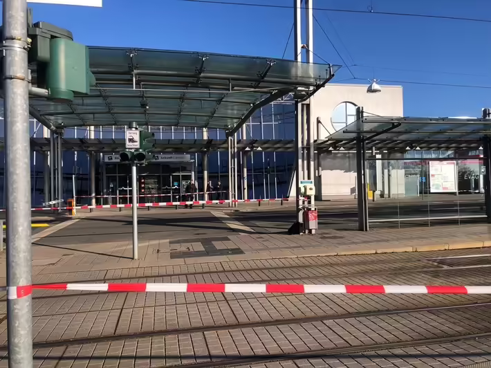 Herrenloser Rucksack sorgt für Aufregung am Flughafen Erfurt-Weimar!