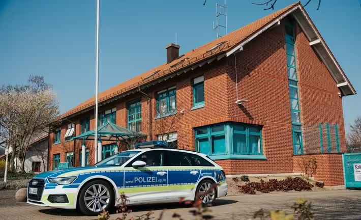 Hungeriger Dieb: 26-Jähriger stiehlt Minisalami in Edenkoben!