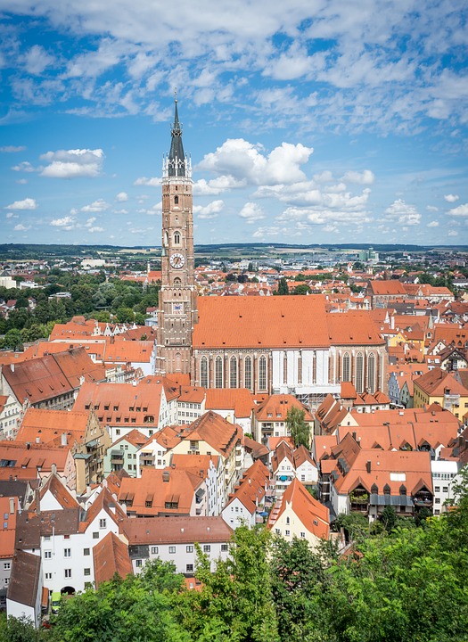 Landshut unterstützt Lebenshilfe: 2.500 Euro für neuen Schattenplatz