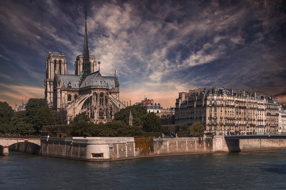 Notre Dame ist zurück – aber nicht wie früher