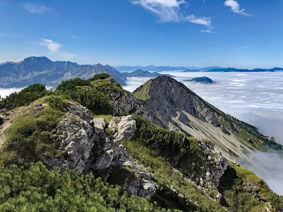 Sperrung des Rundwanderweges am Gaisberg wegen Steinschlagschutzarbeiten