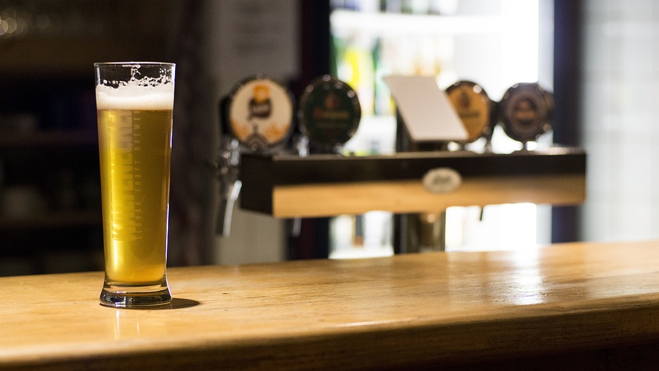 Steirer Pub in Graz: Claymore-Schwert gestohlen – Hinweise gesucht!