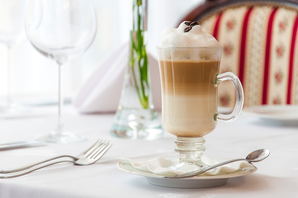 Von der Latte Art träumenden Barista zur Staatsmeisterin in Villach