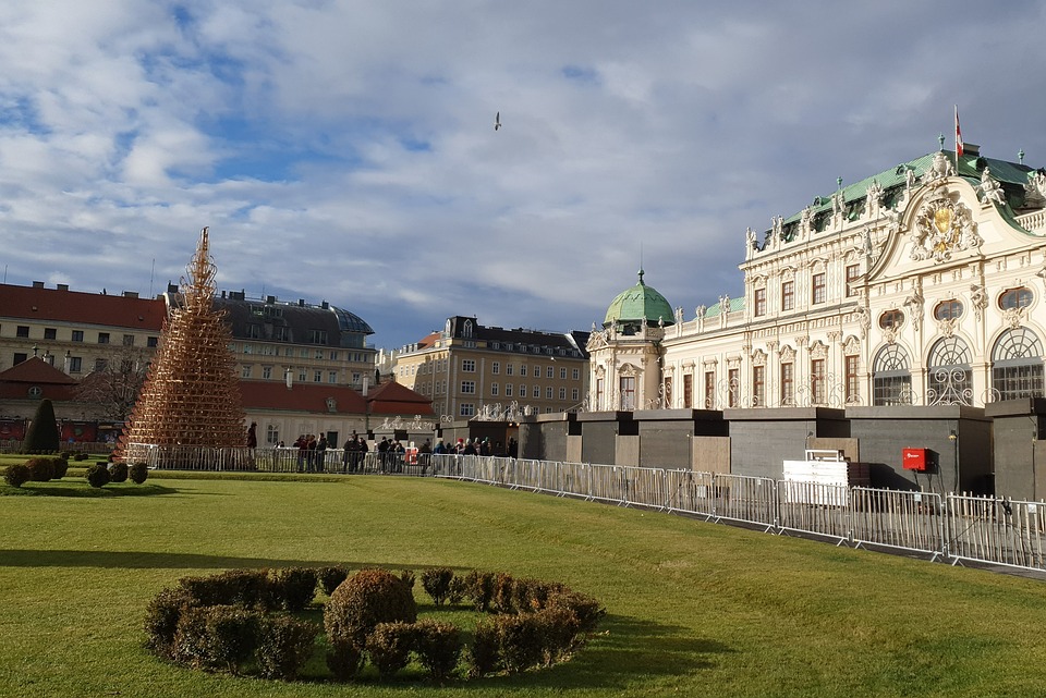 Weihnachtsmärkte in Österreich: Rekordbesuche und Genuss im Advent