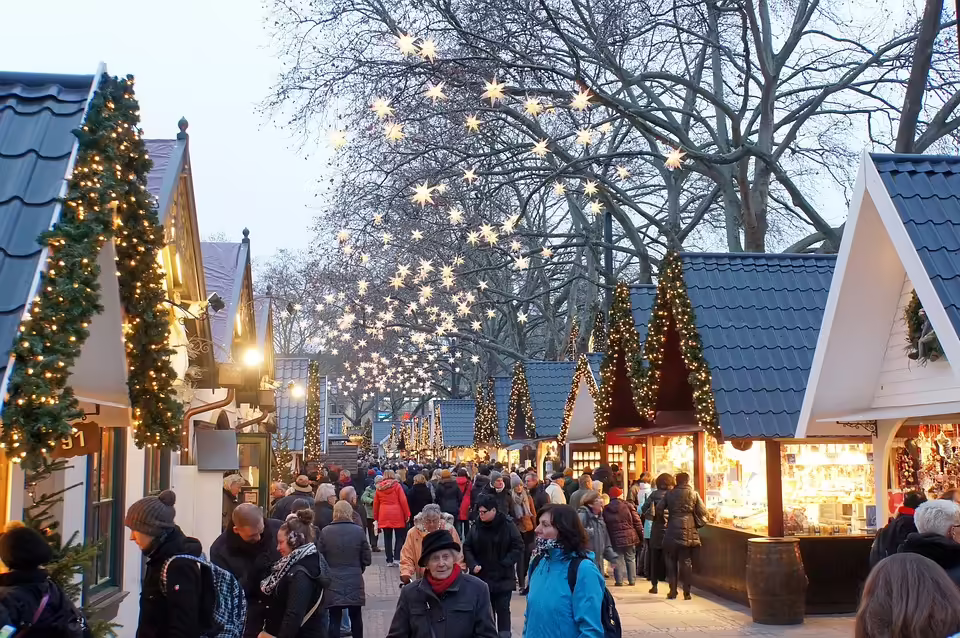 Weihnachtsmarkt in Kallham: Handwerk, Leckereien und gute Taten!