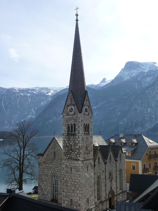 Winterwunder im Salzkammergut: Ein Fest für Natur- und Sportliebhaber