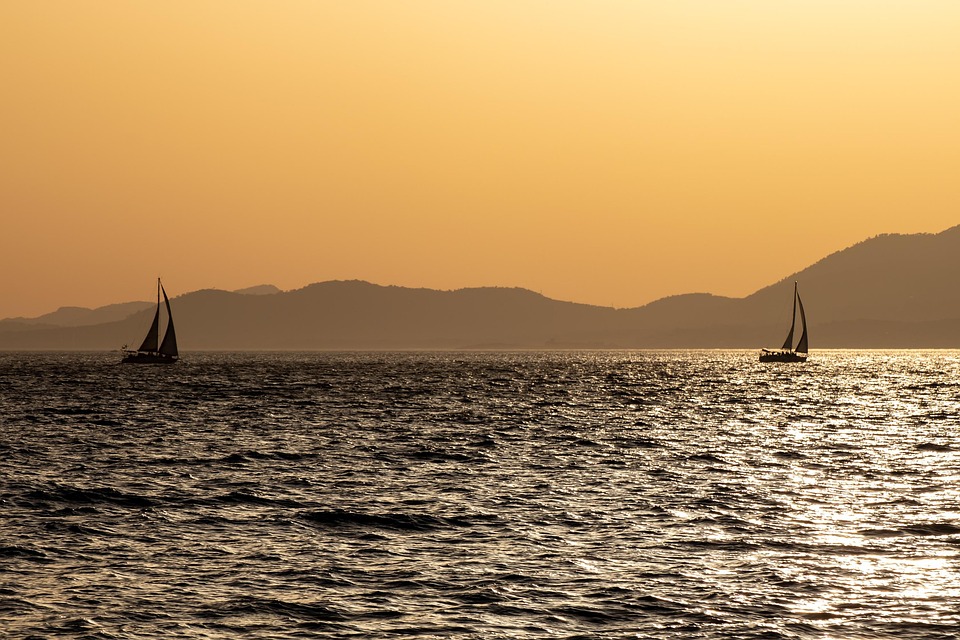 Erste Boote mit chinesischen Waren und 145% Zöllen treffen in LA ein