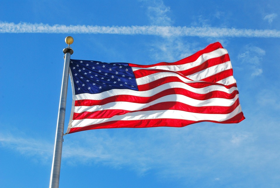 USA und Ukraine unterzeichnen wichtigen Vertrag über Rohstoffe