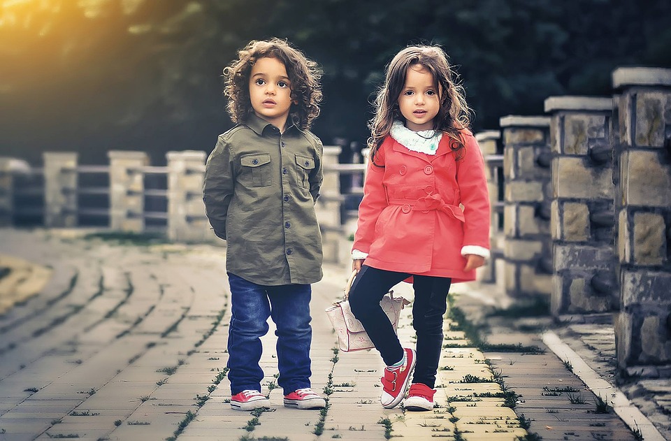 Vermisste Geschwister Lily (6) und Jack (4) in Kanada seit 4 Tagen