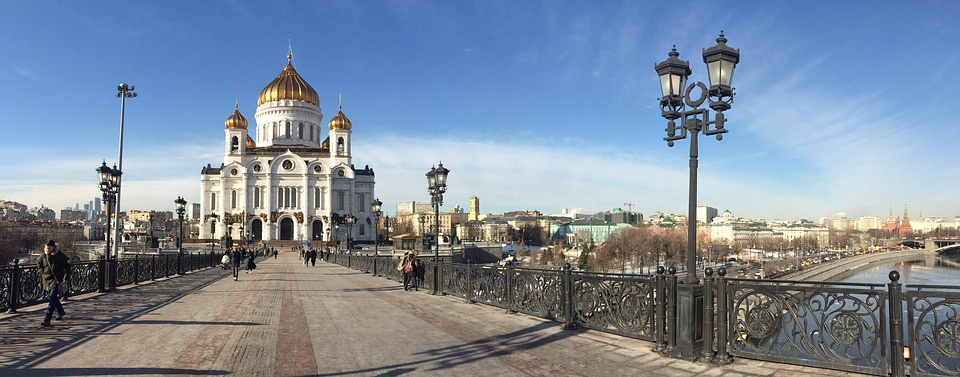 Orthodoxe Weihnachten beginnt: Feiern in ganz Österreich mit Tradition!