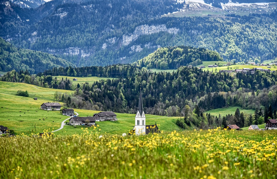 Schitouren-Unfall im Bregenzerwald: Deutsche Frau verletzt!