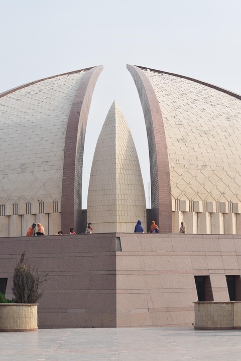 Mindestens 31 Tote bei Moschee-Explosion in Islamabad