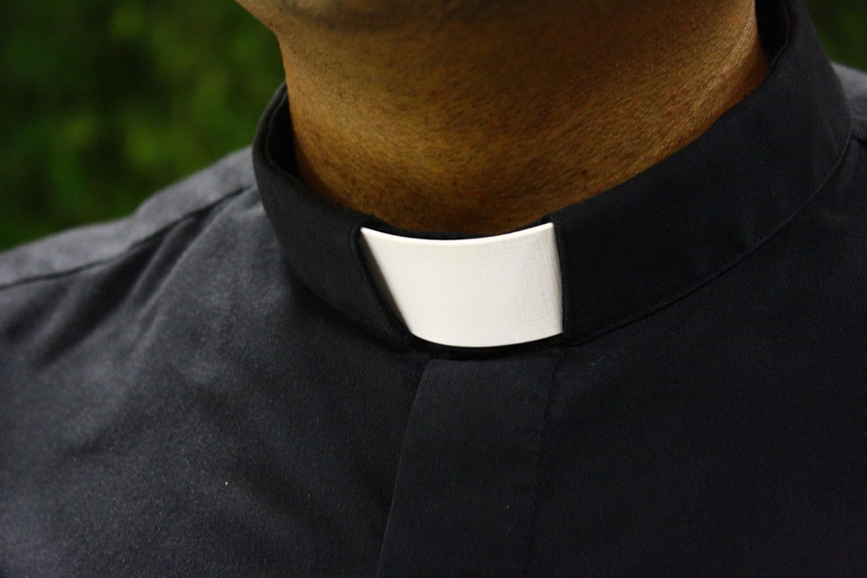 Österreichs Priester erreichen 14. Platz bei EM – Stolz und Zusammenhalt!