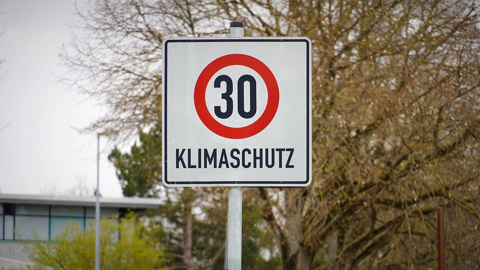 Verkehrswende in Gefahr: 47 Milliarden Tonnen CO₂-Einsparung fehlen!